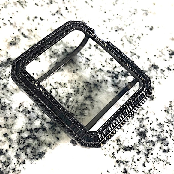 New Apple Watch case with baguette and rounds Various sizes - Picture 2 of 2